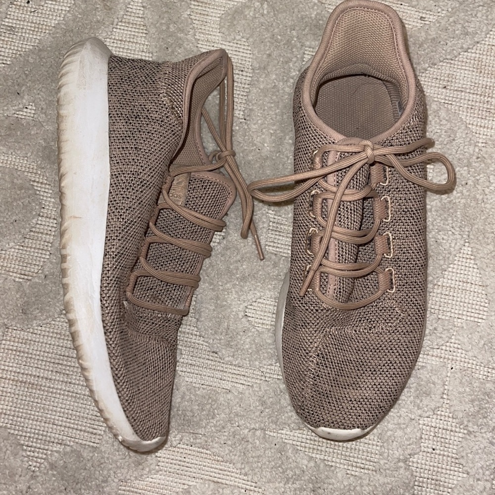 Adidas Tennis Shoes